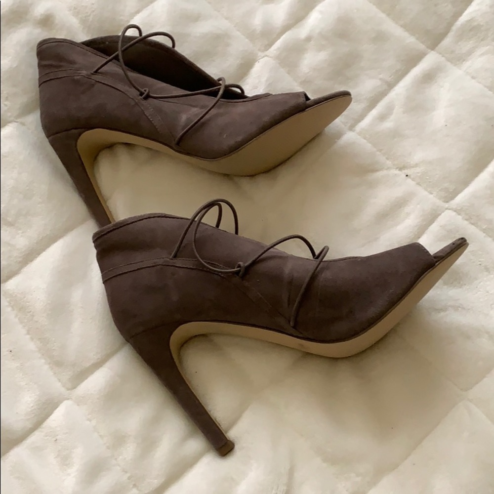 BCBGeneration gray color size 10